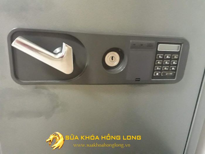 Hình ảnh đội ngũ kỹ thuật viên chuyên nghiệp
