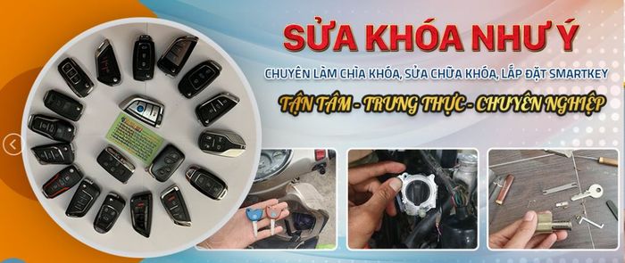 Hình ảnh thực tế đội ngũ kỹ thuật viên Sửa Khóa Như Ý đang làm việc chuyên nghiệp - Đảm bảo chất lượng từng chi tiết