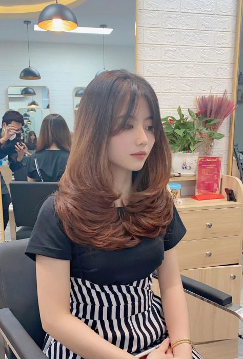Viện Tóc Hoàng Anh - Nơi chăm sóc mái tóc đẹp tựa nghệ thuật (Ảnh 1)