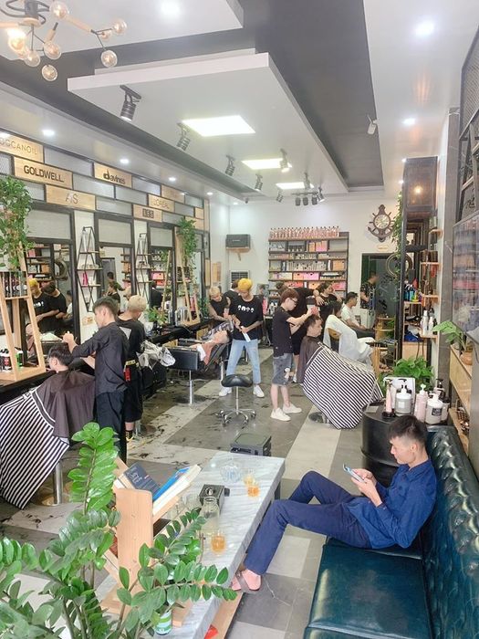 Học Viện Tóc Hùng Cường – cảm hứng sáng tạo từ mái tóc bạn (ảnh 1)