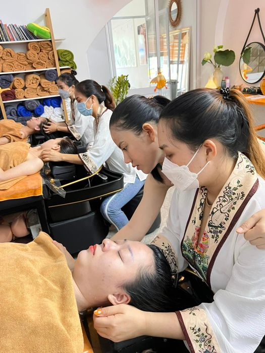 Hình ảnh không gian thư giãn và học tập tại HERA LIGHT SPA