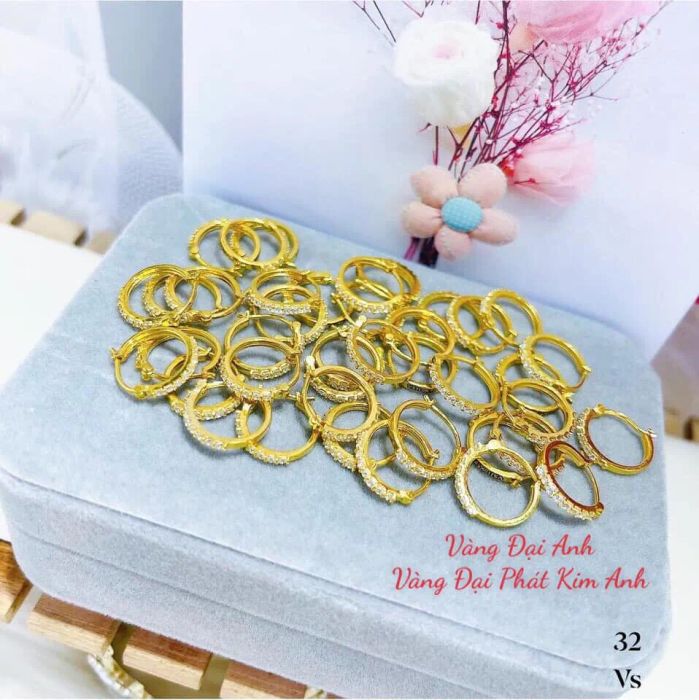 Không gian trưng bày sang trọng tại Vàng Đại Phát Kim Anh