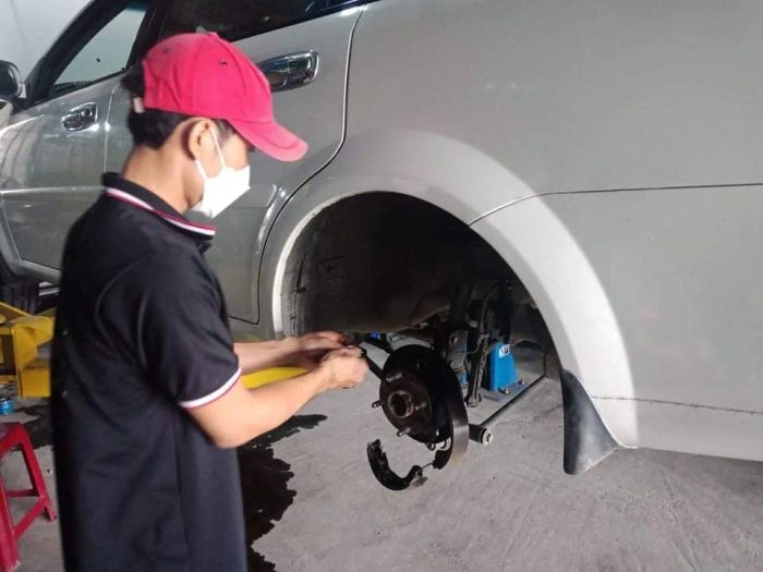 Hình ảnh xưởng dịch vụ chuyên nghiệp tại Garage Thịnh Phát