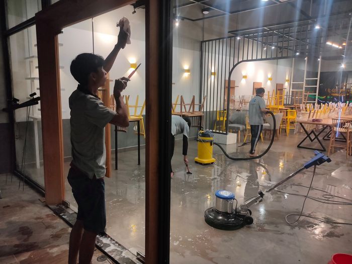 Dịch vụ vệ sinh Phúc Hưng - Hình ảnh 1