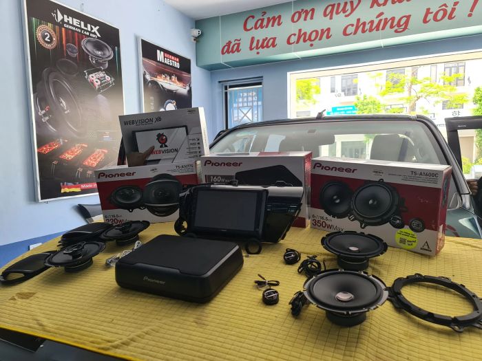 Xưởng dịch vụ đạt chuẩn quốc tế tại Huy Hoàng Auto