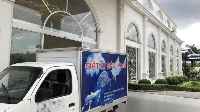 Hình ảnh thực tế dịch vụ giặt ủi chuyên nghiệp tại Sáu Vinh - Chất lượng vượt trội