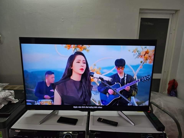 Hình ảnh đội ngũ kỹ thuật viên Hưng Phát làm việc chuyên nghiệp