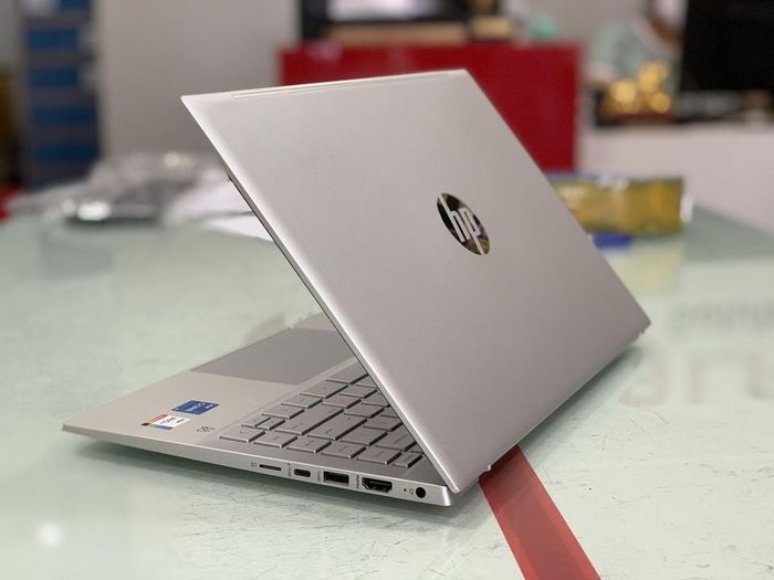 Hình ảnh sản phẩm chất lượng tại Hoàng Lân Computer