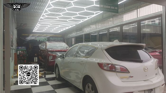 Hình ảnh thực tế về không gian chăm sóc xe tại TND Auto Spa