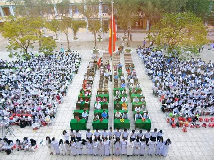 Hình ảnh Trường THPT Nguyễn Hùng Sơn 1