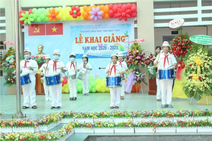 Thư viện hình ảnh đẹp về Trường Tiểu học Tân Quý Tây