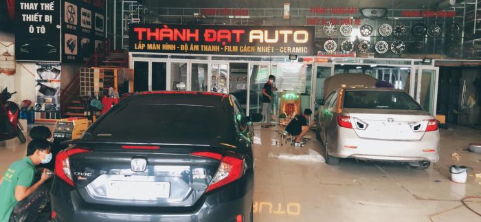 Hình ảnh ấn tượng về dịch vụ chăm sóc xe tại Thành Đạt CAR CARE