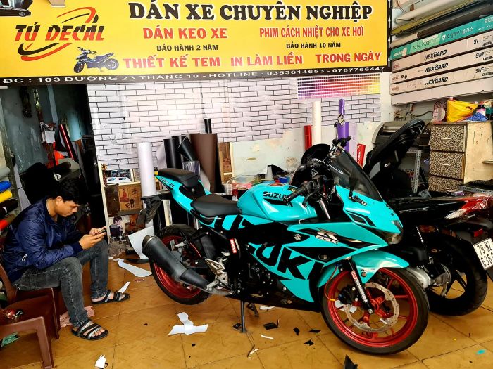 Không gian sáng tạo tại Tú Decal