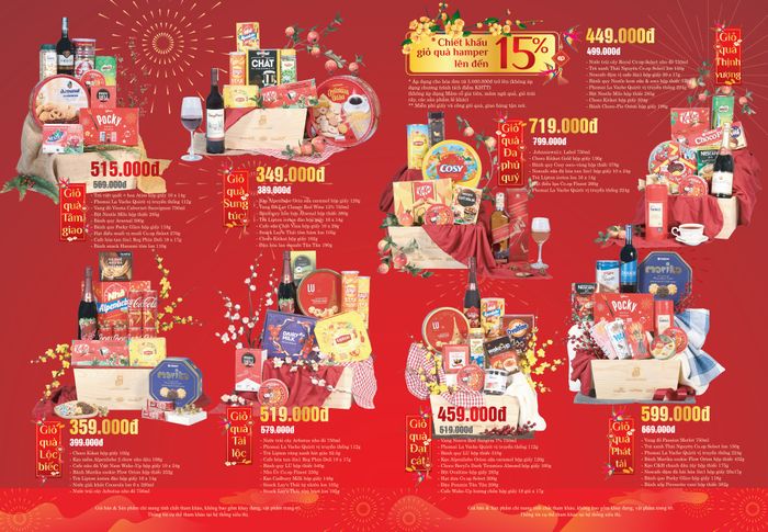 Co.opmart Nha Trang ảnh 2: Không gian trưng bày giỏ quà Tết rực rỡ sắc xuân, nơi mỗi sản phẩm đều mang thông điệp may mắn đầu năm