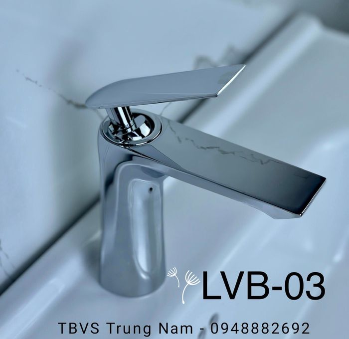 Không gian trưng bày đẳng cấp tại Thiết bị vệ sinh Trung Nam (Ảnh 3)