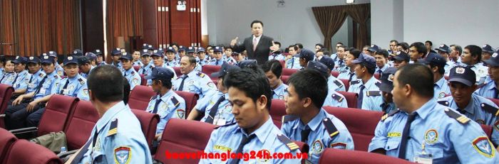 Ảnh minh họa hệ thống giám sát an ninh hiện đại của Thăng Long 24H