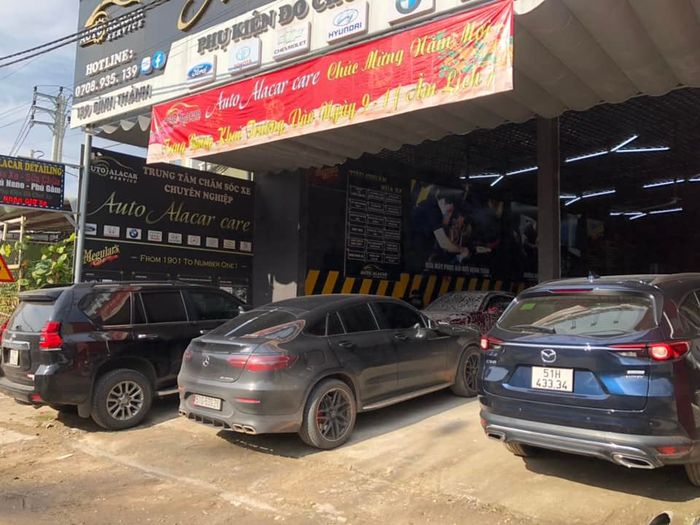 Không gian làm việc chuyên nghiệp tại Auto Alacar
