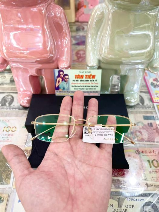 Ảnh 2 - Trải nghiệm dịch vụ đo mắt chuyên nghiệp cùng đội ngũ kỹ thuật viên lành nghề