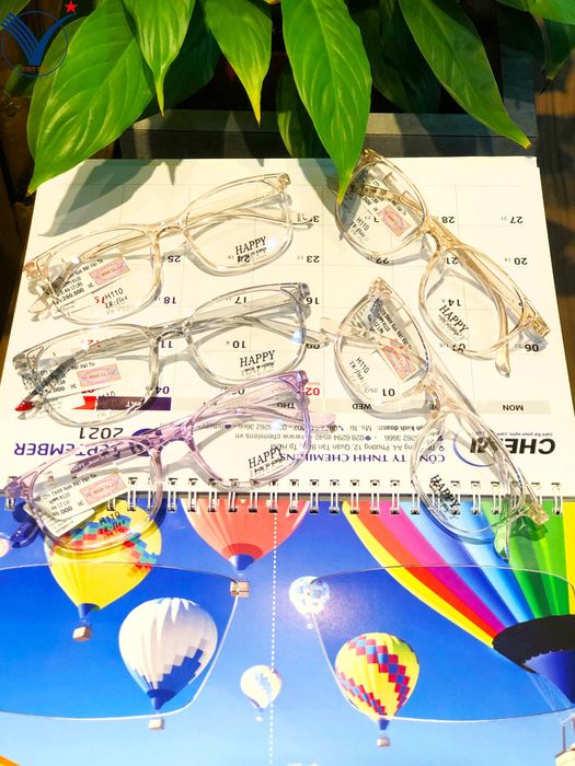 Kính Mắt Việt Tín - Hình ảnh 1