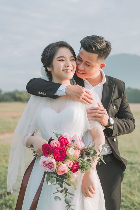 Pum Studio - Ánh mắt yêu thương