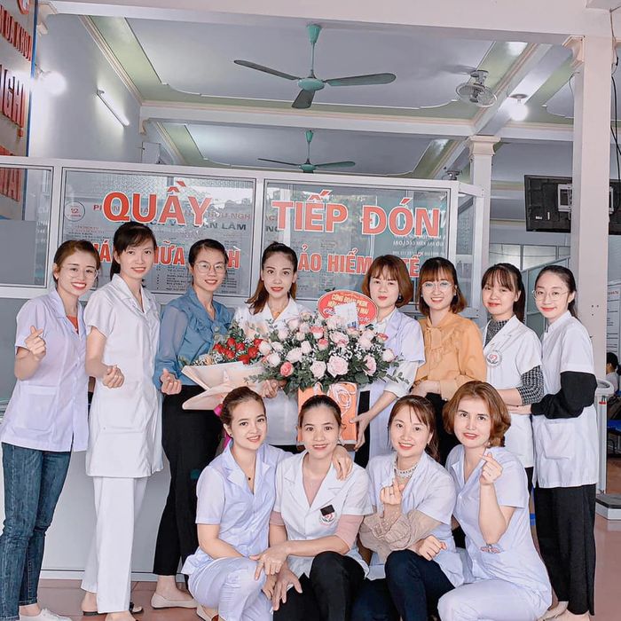 Không gian khám chữa bệnh tiện nghi tại Phòng Khám Đa Khoa Hữu Nghị Bạch Mai
