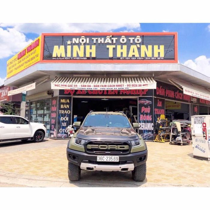 Khám phá hình ảnh độc đáo tại Nội Thất Ô tô Minh Thành - Bình Minh Thanh Hóa: Nơi biến chiếc xe thành tác phẩm nghệ thuật.