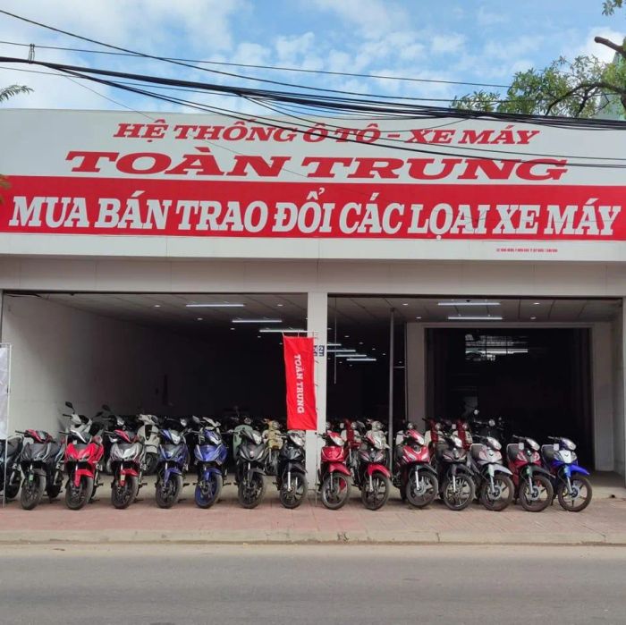 Bộ sưu tập xe máy cũ đa dạng tại Toàn Trung Motor