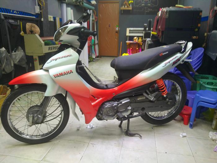 Decal Duyên Anh hình ảnh 1