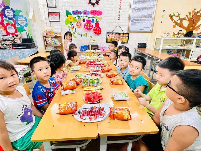 Hình ảnh hoạt động tại Luyện Chữ Đẹp Bích Hồng