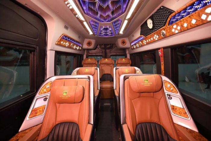 Nhà xe Hạ Long Limousine - Ảnh 1