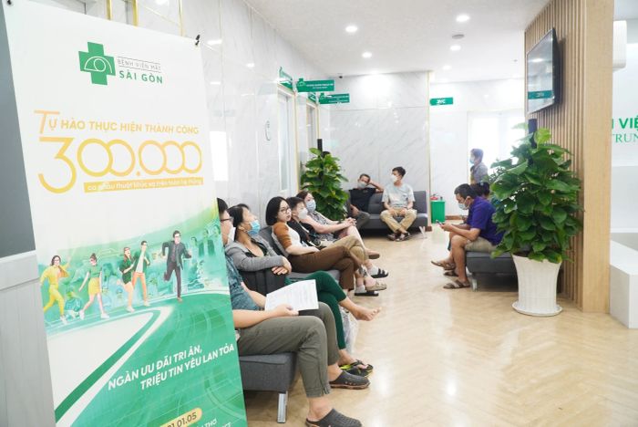 Hình ảnh nội thất hiện đại tại Bệnh viện Mắt Sài Gòn