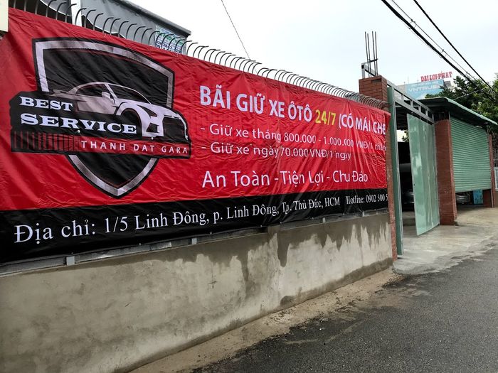Bãi đỗ xe ô tô Thành Đạt ảnh 1