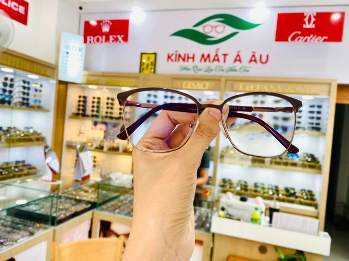 Mắt Kính Á Âu - Nha Trang