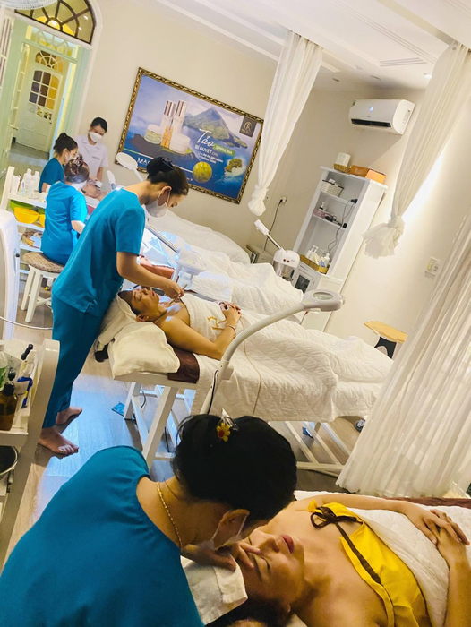 Hình ảnh không gian sang trọng tại Beauty Royal Spa