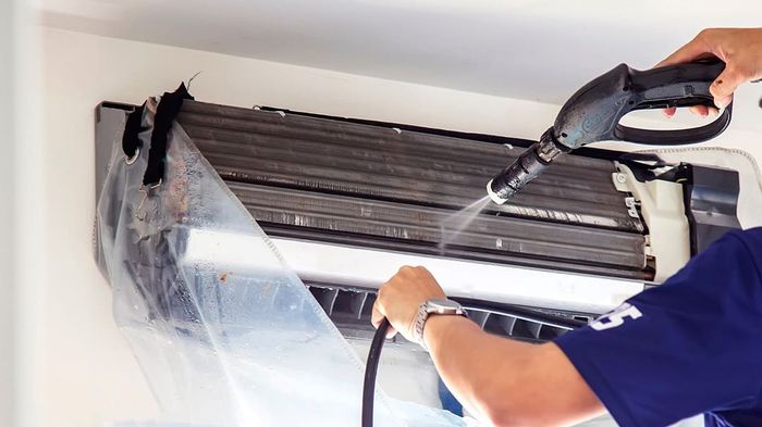 Hình ảnh đội ngũ kỹ thuật viên chuyên nghiệp tại Limosa