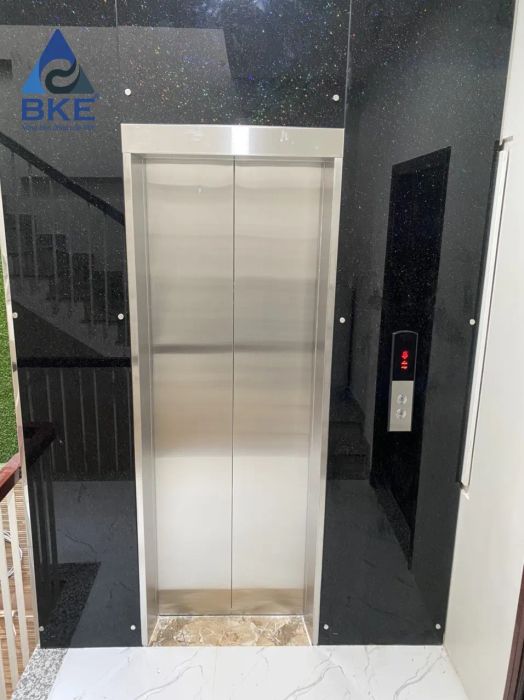 Thang máy Bách Khoa ảnh 1