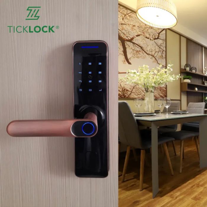 Không gian trưng bày sản phẩm TickLock cao cấp