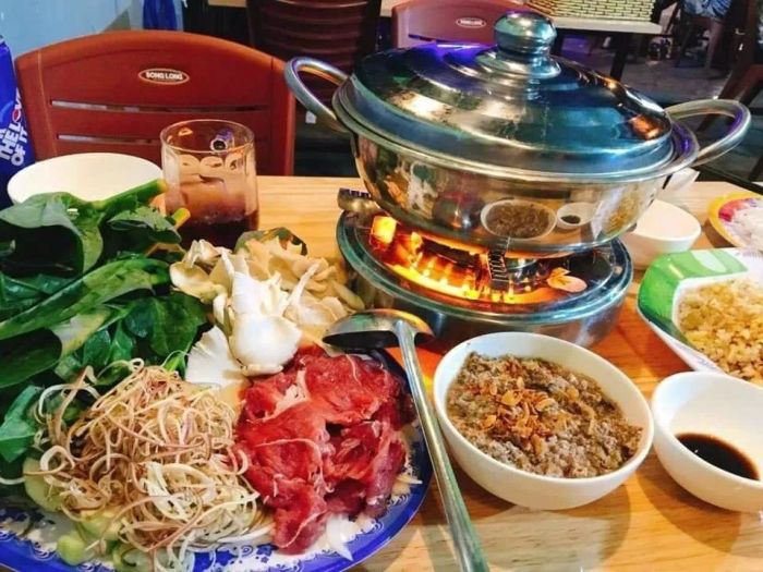 Lẩu Riêu Cua Bắp Bò ảnh 2