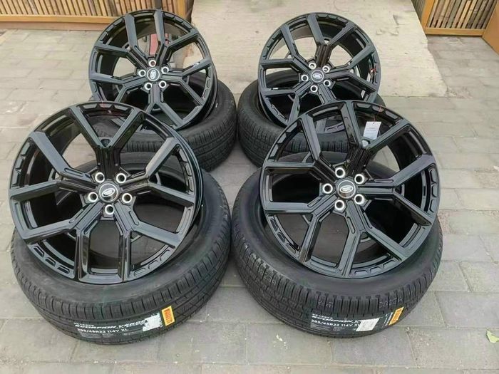 HT PRO AUTO - Hình ảnh thực tế không gian bọc da cao cấp