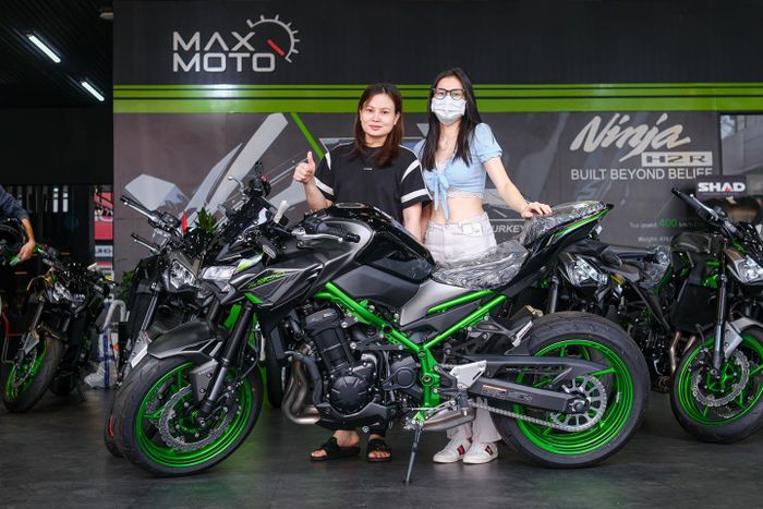 Không gian trưng bày ấn tượng tại Max Moto
