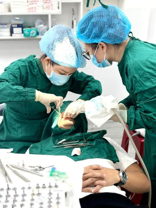 Hệ thống trang thiết bị tiên tiến tại Nha Khoa Thẩm Mỹ Happy