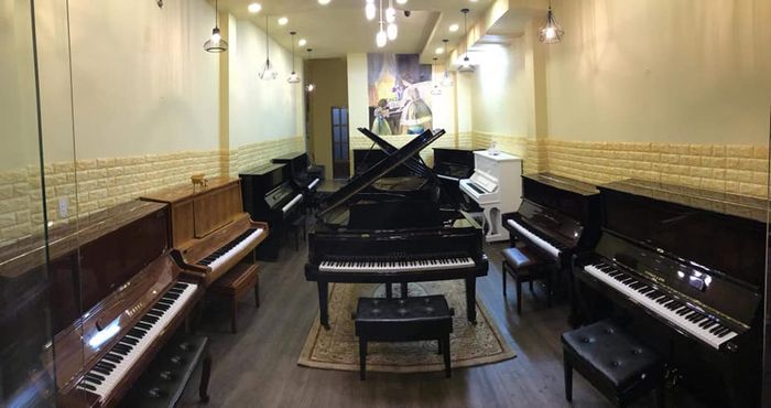 Không gian ấm cúng tại Papa's Piano