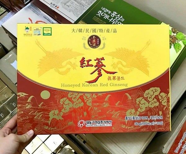 Không gian trưng bày sang trọng tại Siêu thị sâm Hàn Quốc