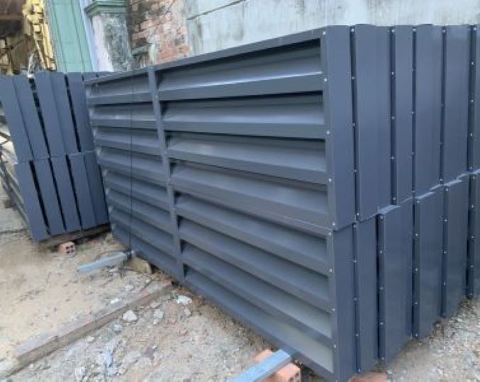 Hình ảnh hệ thống kho bãi hiện đại và sản phẩm đa dạng tại Hồng Hà Steel