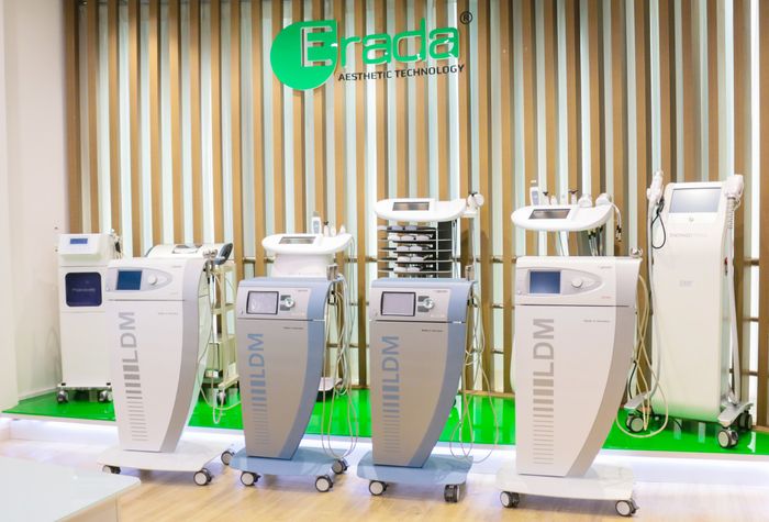 Hình ảnh thực tế các thiết bị thẩm mỹ cao cấp tại Erada Việt Nam