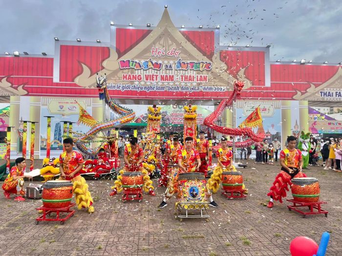 Khoảnh khắc ấn tượng từ màn biểu diễn của Đoàn Nghệ Thuật Đình Thần Nguyễn Trung Trực