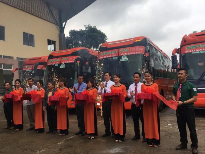 Không gian nội thất thoải mái trên xe Phương Trang