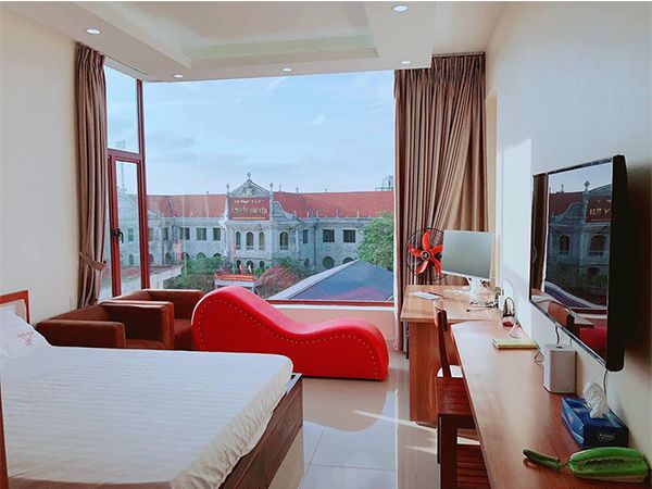 Phòng nghỉ tiện nghi tại Ruby Hotel - Ảnh 2