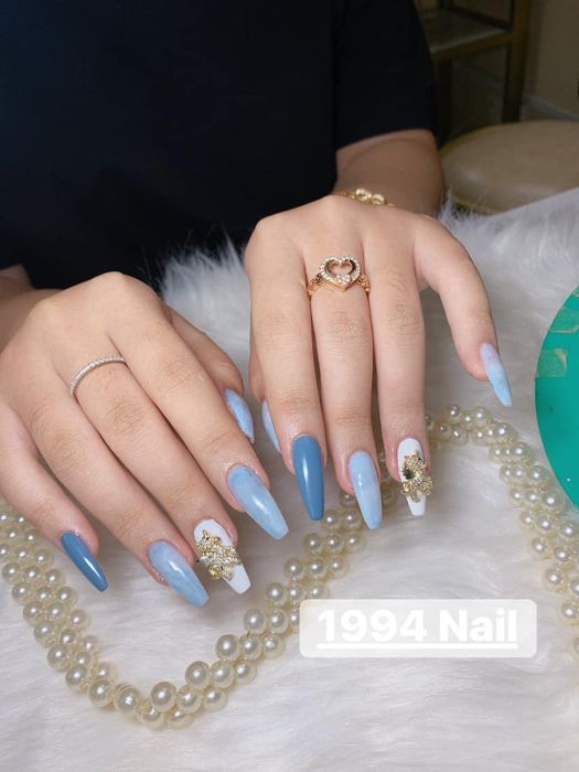 Không gian học tập hiện đại tại 1994 Nail
