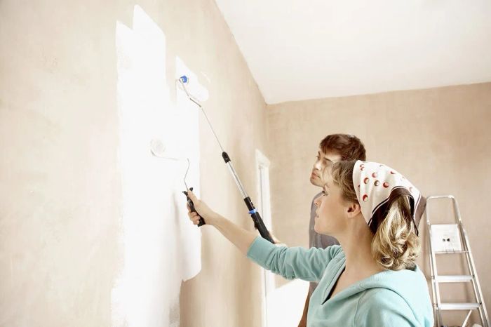 Hình ảnh sản phẩm sơn công nghiệp đa dạng của Phú Huỳnh